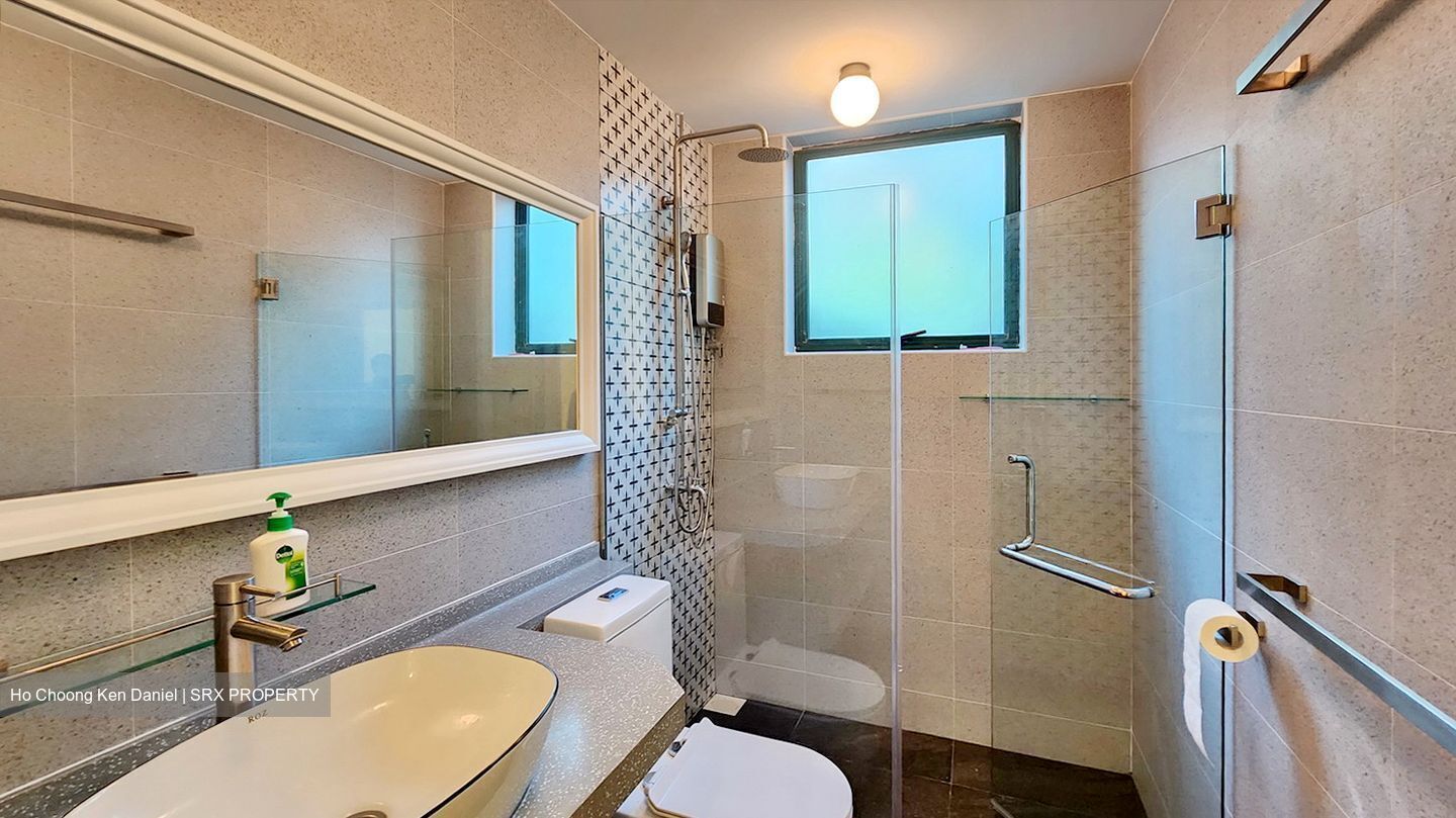 Pebble Bay (D15), Condominium #632507291